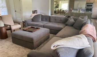 2260 Nottingham Rd, Allentown, PA 18103