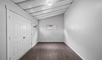 628 Hickory Knoll Ct, Ballwin, MO 63021