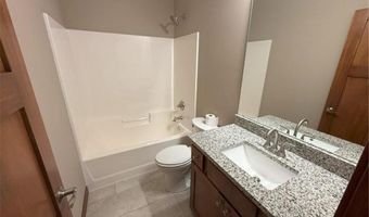 1306 18th St NE, Austin, MN 55912