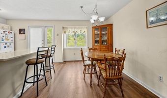 202 Route 27 36, Raymond, NH 03077