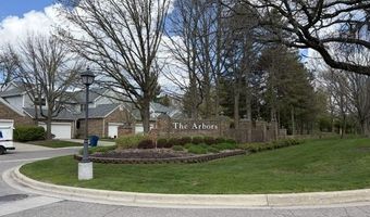 4299 Pine Ridge Ct, Ann Arbor, MI 48105