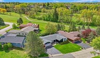 39867 N Harbor Ridge Dr, Antioch, IL 60002