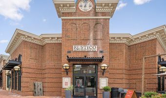 1608 W ABINGDON Dr 302, Alexandria, VA 22314