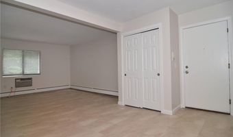 132 Hoffman Ave 202, Cranston, RI 02920
