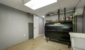 495 Halls Hill Rd, Alton, NH 03809