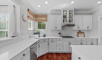 1813 Venezia Way, Apex, NC 27502