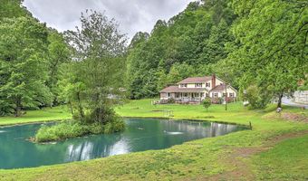 24483 Cave Creek Rd, Abingdon, VA 24211