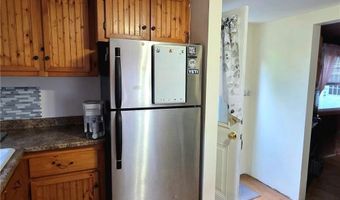23 WOODRIDGE Dr, Burrillville, RI 02839