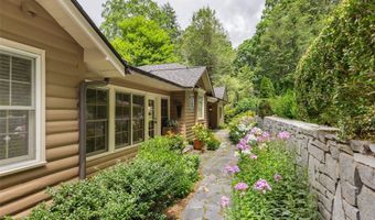 114 Cobb Rd, Highlands, NC 28741