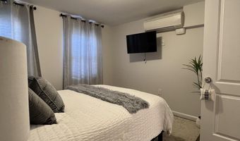 324 S CASTLE St, Baltimore, MD 21231