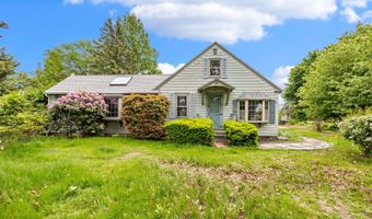 40 Uncas Rd, Clinton, CT 06413