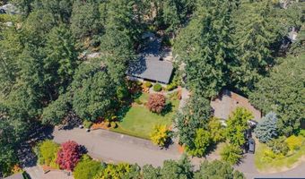 950 Edgewood Dr NW, Albany, OR 97321