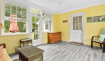 110 Hopkins Ave, Johnston, RI 02919