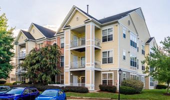 20901 CEDARPOST Sq 101, Ashburn, VA 20147