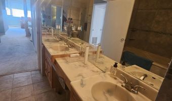 3101 Boardwalk, Atlantic City, NJ 08401