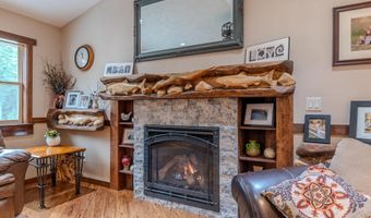 10570 E FAR CRY Rd, Athol, ID 83801