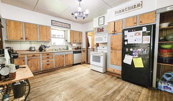 36 Graham St, Bethel, VT 05032