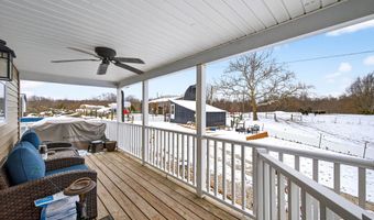 976 Vinegar Hill Rd, Bedford, IN 47421