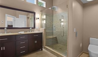 18 Quail Ridge Rd, Cranston, RI 02921