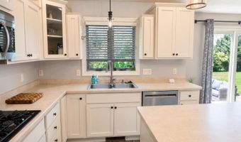 4801 N BENVIEW Ct, Appleton, WI 54913