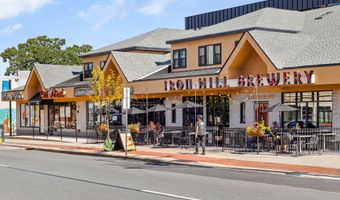 4290 Reusch Cir, New Castle, DE 19720