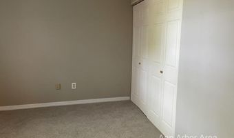 4299 Pine Ridge Ct, Ann Arbor, MI 48105