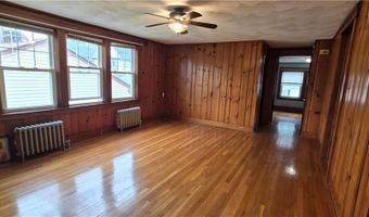 28 Crawford St, Cranston, RI 02910
