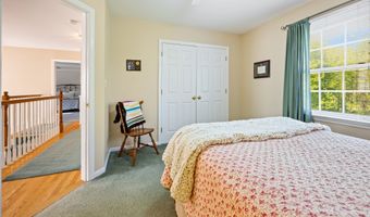 699 Andrea Ct, Cheshire, CT 06410