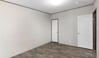 8800 Dons Ct, Alvarado, TX 76009