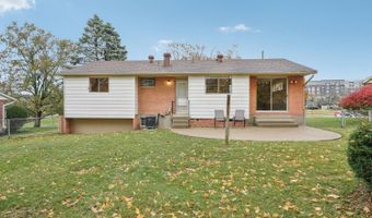 1563 Blueorchard Dr, Anderson Twp., OH 45244