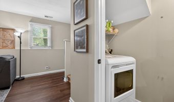 1000 Timberwood Ln, Algonquin, IL 60102