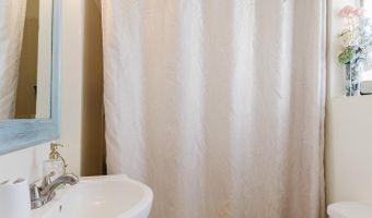 812 8th St, Alamogordo, NM 88310
