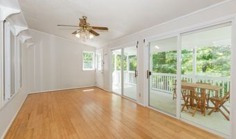 1 Boat Rd, Danbury, CT 06811