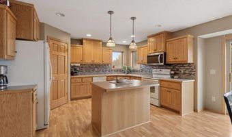 15922 Quince St NW, Andover, MN 55304