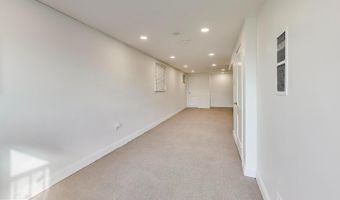 5864 EASTERN Ave NE, Washington, DC 20011