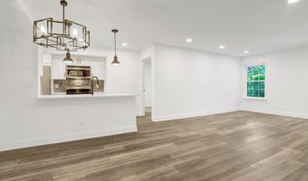 3307 WYNDHAM Cir 2157, Alexandria, VA 22302