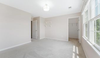 20152 BOXWOOD Pl, Ashburn, VA 20147