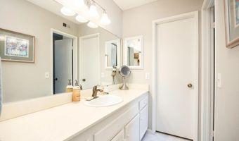 2591 Regent Rd, Carlsbad, CA 92010