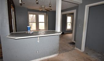 922 W 37th St, Ashtabula, OH 44004