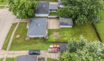 2725 S JACKSON St, Appleton, WI 54915