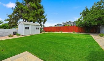 2202 Greenbrier Dr, Oceanside, CA 92054