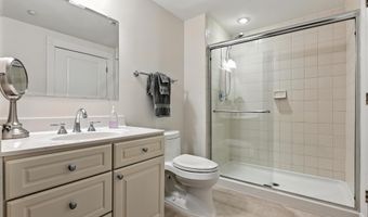5 PARK Pl 217, Annapolis, MD 21401