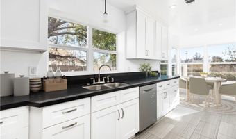 634 W Mendocino St, Altadena, CA 91001