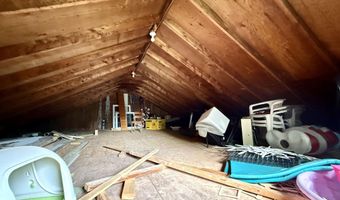 111 Washington St, Baileyville, ME 04694
