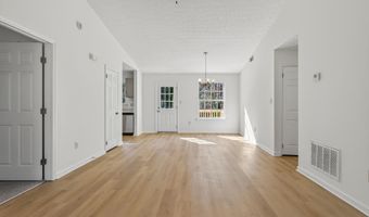 545 Roberts Rd, Athens, GA 30606