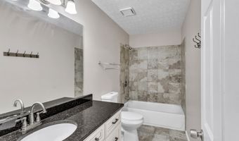 125 Lake Picketts Dr, Acworth, GA 30101