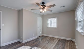 1616 Lakeview Ave, Camden, SC 29020