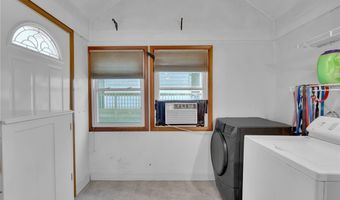 3618 Crittenden Rd, Alden, NY 14004