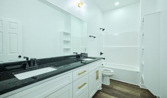 4007 Creek Top, Bauxite, AR 72011