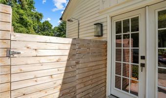 8061 Post Rd, North Kingstown, RI 02852
